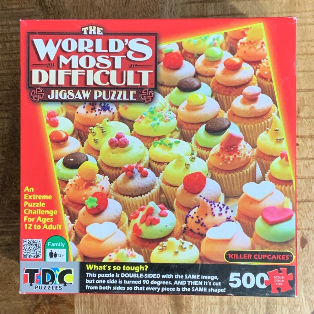 World's Most Difficult Jigsaw Puzzle - Killer Cupcakes 500 Pieces